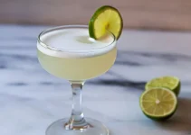 Gimlet Glory: Discover the Timeless Charm of This Classic Cocktail