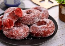 Donat Red Velvet: Kelezatan Unik dengan Warna Merah yang Menggoda