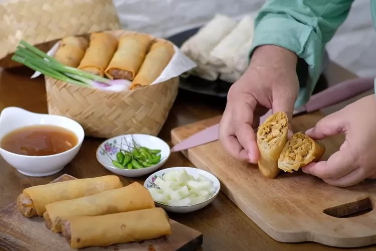 lumpia-rebung-kelezatan-tradisional-yang-kaya 