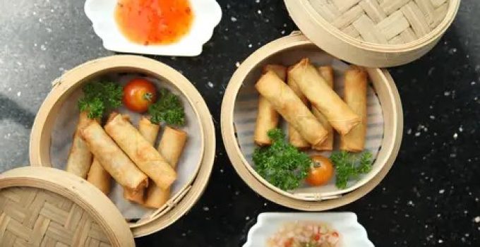 Lumpia Rebung: Kelezatan Tradisional yang Kaya Akan Cita Rasa