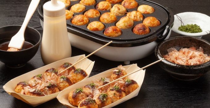 Takoyaki: Kenikmatan Khas Jepang yang Mendunia