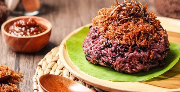 Songkolo Hitam: Kuliner Tradisional Bugis-Makassar yang Gurih dan Mengenyangkan