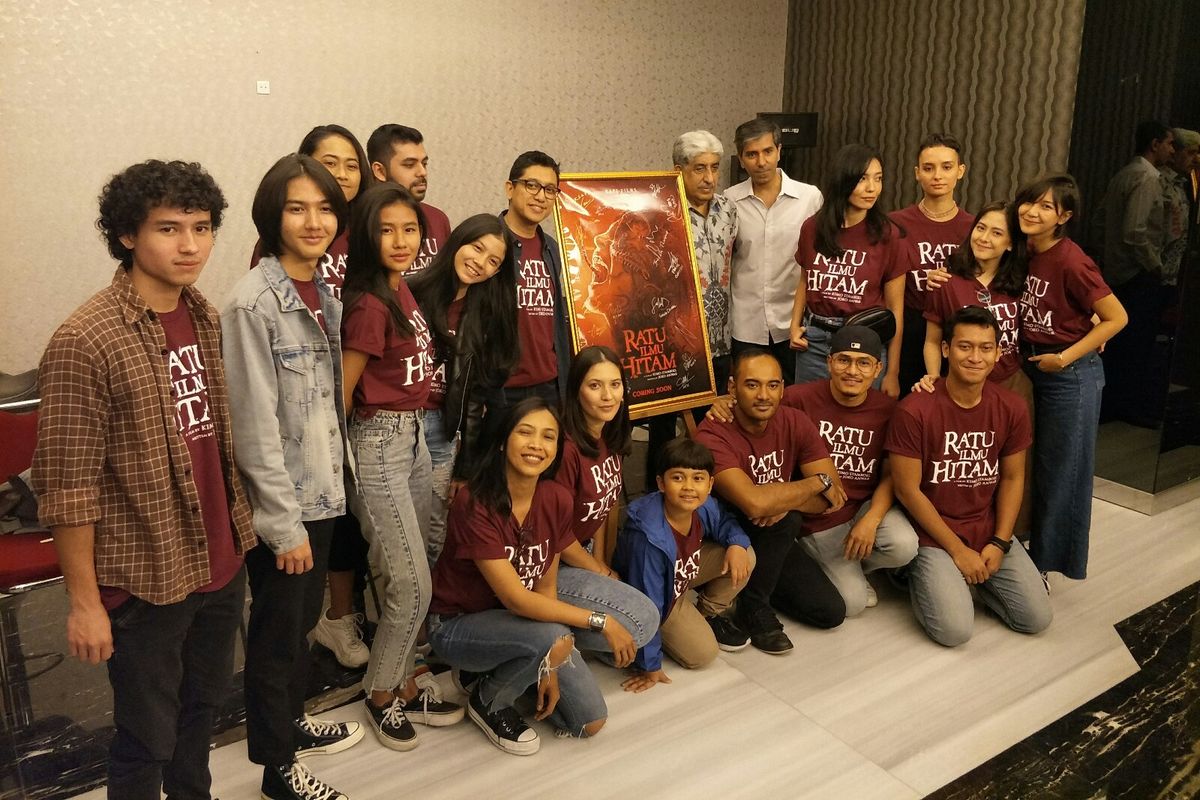 Keseruan Menonton Bareng ratu ilmu hitam