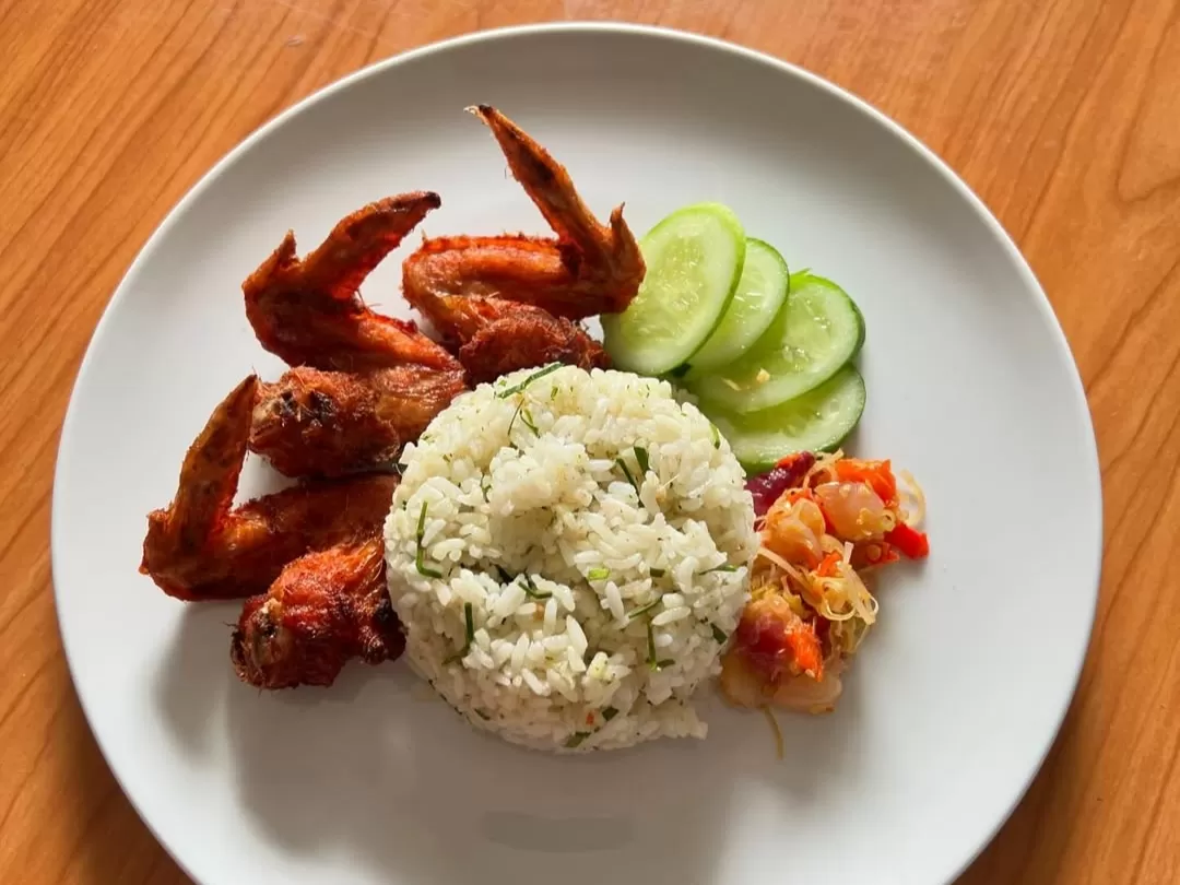 Mengapa Nasi Daun Jeruk Begitu Istimewa