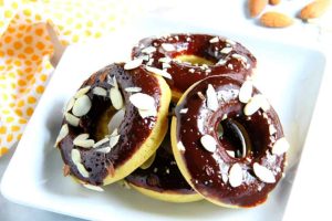 Donat Coklat Almond: Resep Lembut Anti Gagal di Rumah
